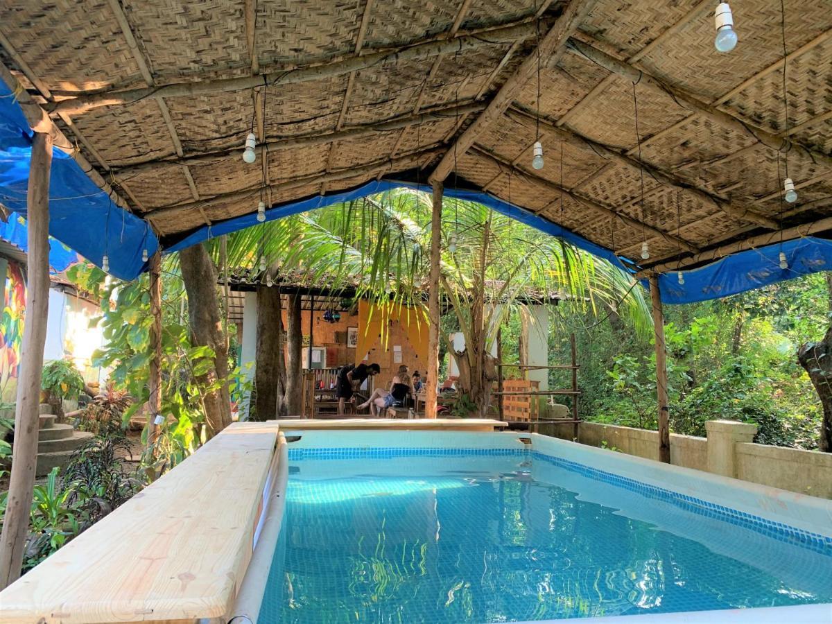 Folklore Hostel Goa Vagator Exterior photo
